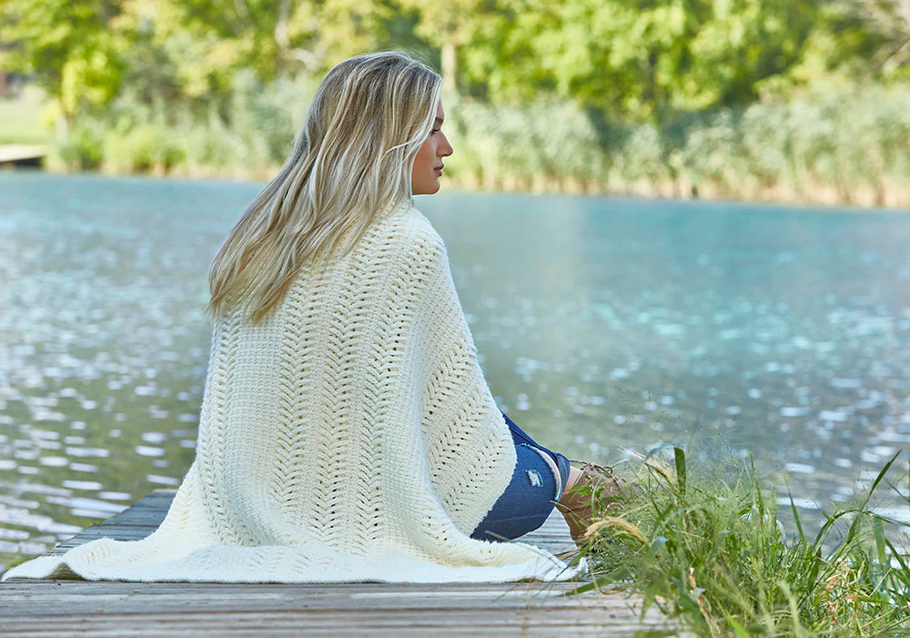 Arrowhead Throw - Image 5
