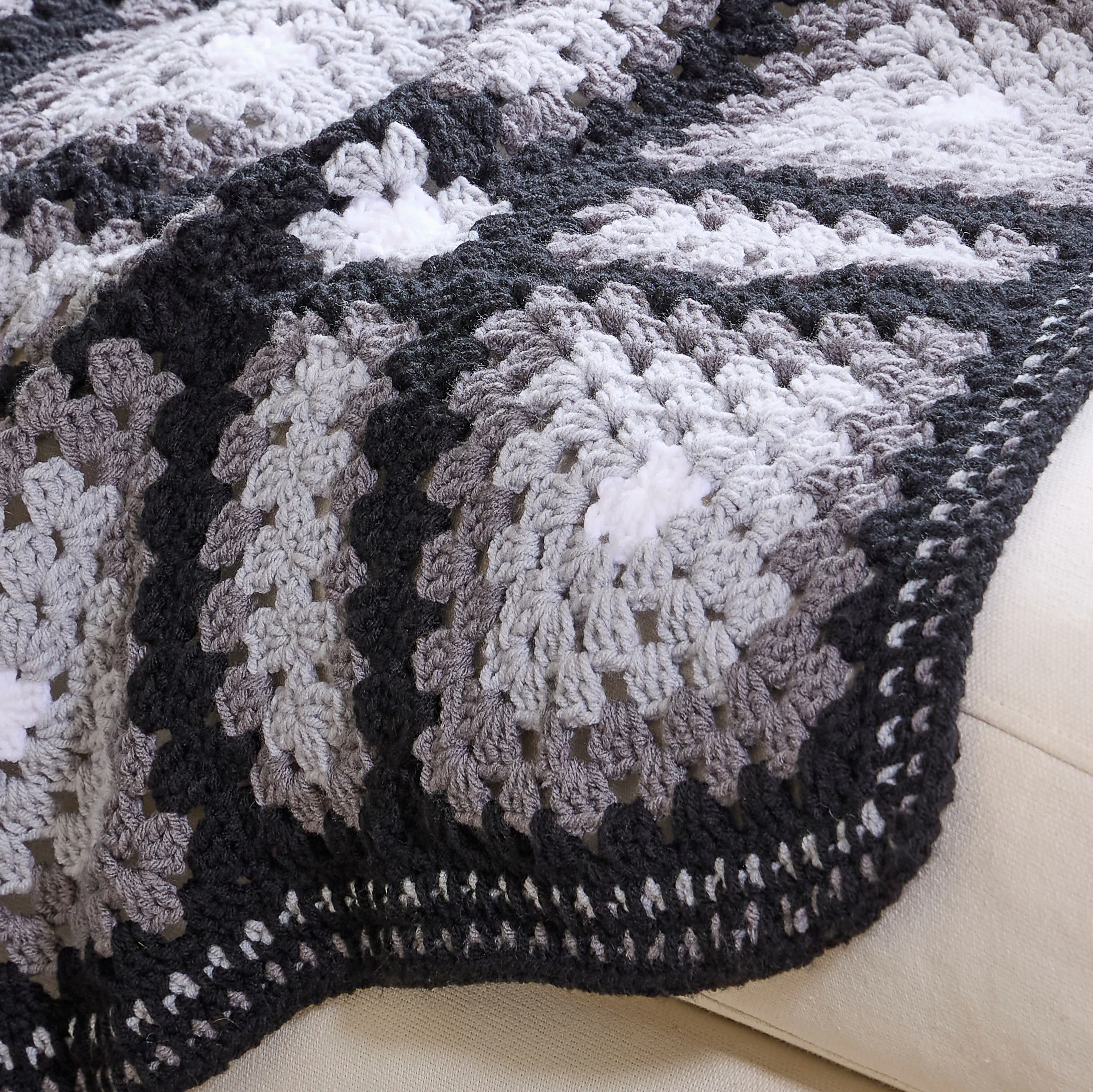 Black & Gray Geometric Afghan - Image 3