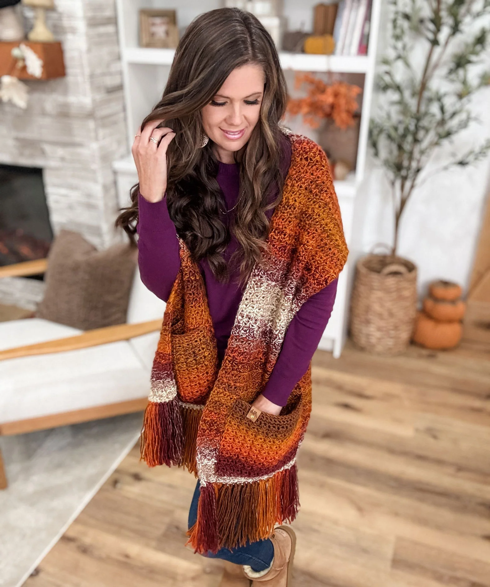 Chunky Suzette Pocket Shawl - Image 5