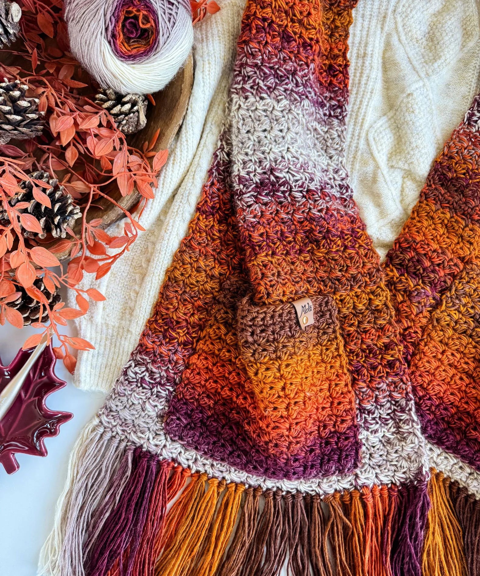 Chunky Suzette Pocket Shawl - Image 6