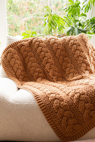 Cozy Cottage Cabled Throw - Image 3