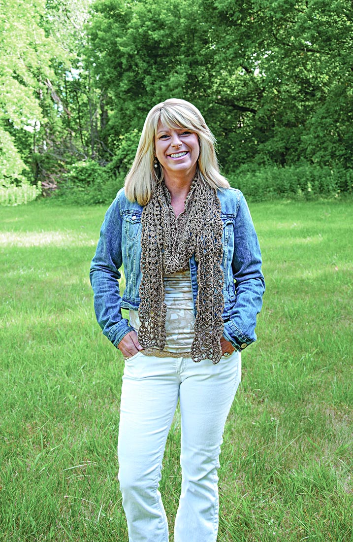 Crocheted Scallops Scarf