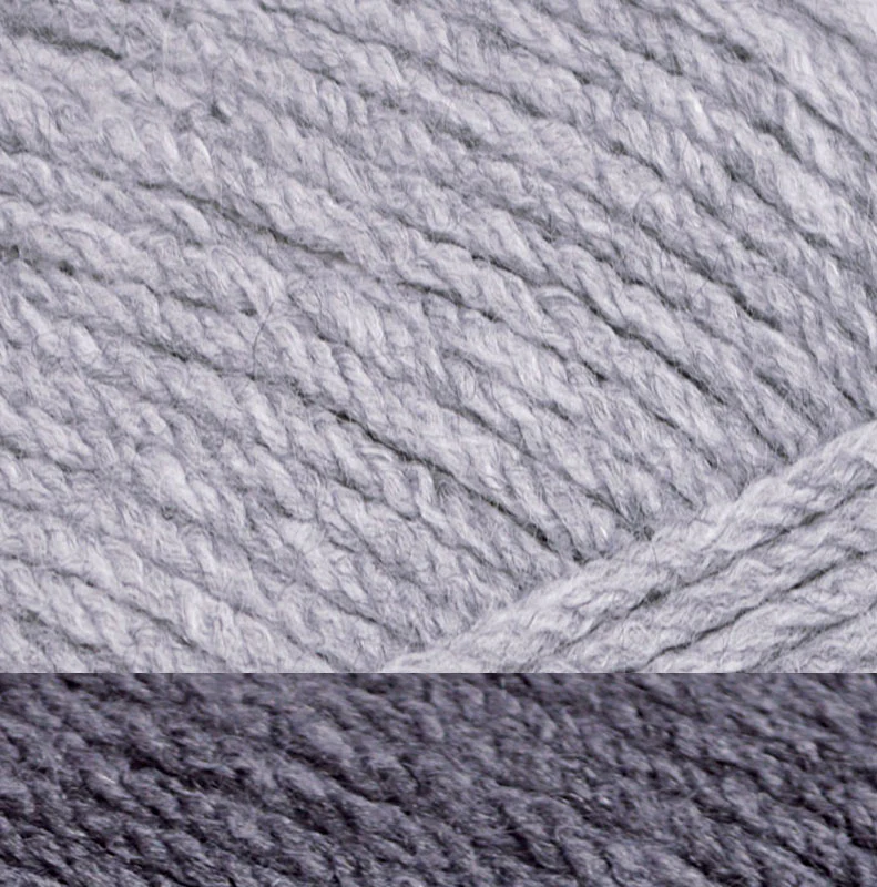Cross My Heart Triangle Shawl - Image 12