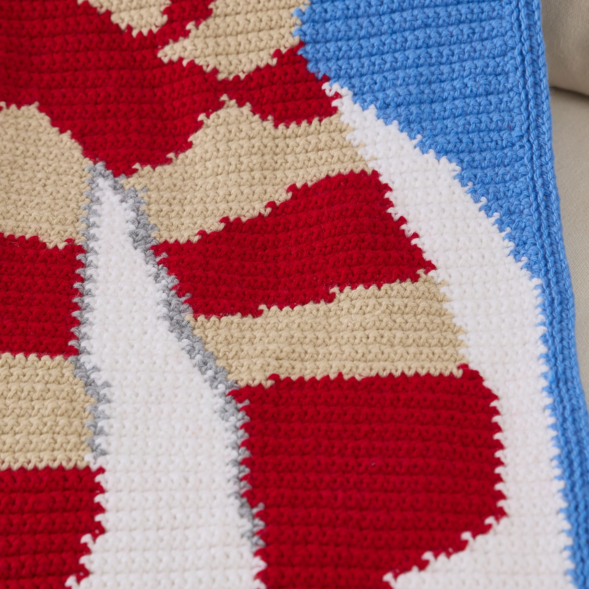 Frosty Friends Blanket - Image 4