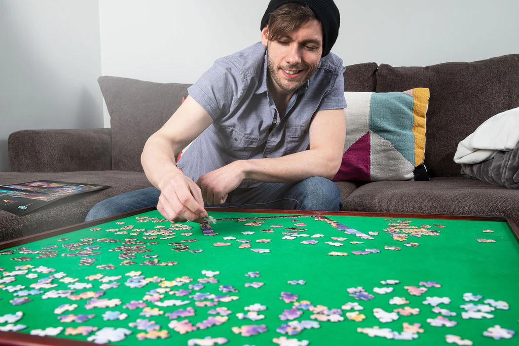 Jigsaw Puzzle Spinner Table - Image 6