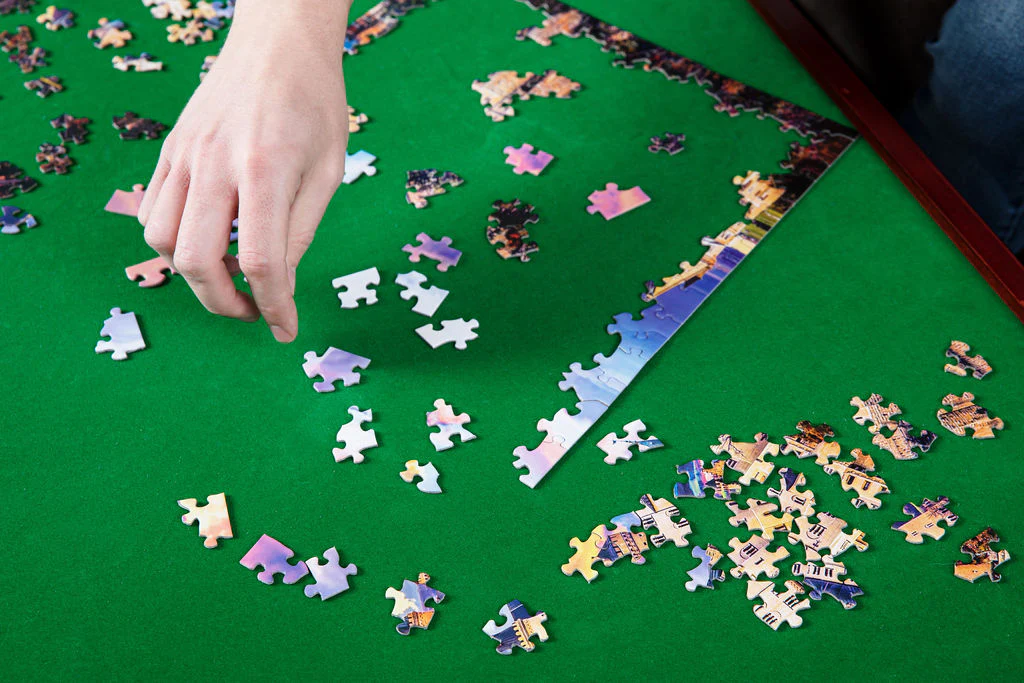 Jigsaw Puzzle Spinner Table - Image 7