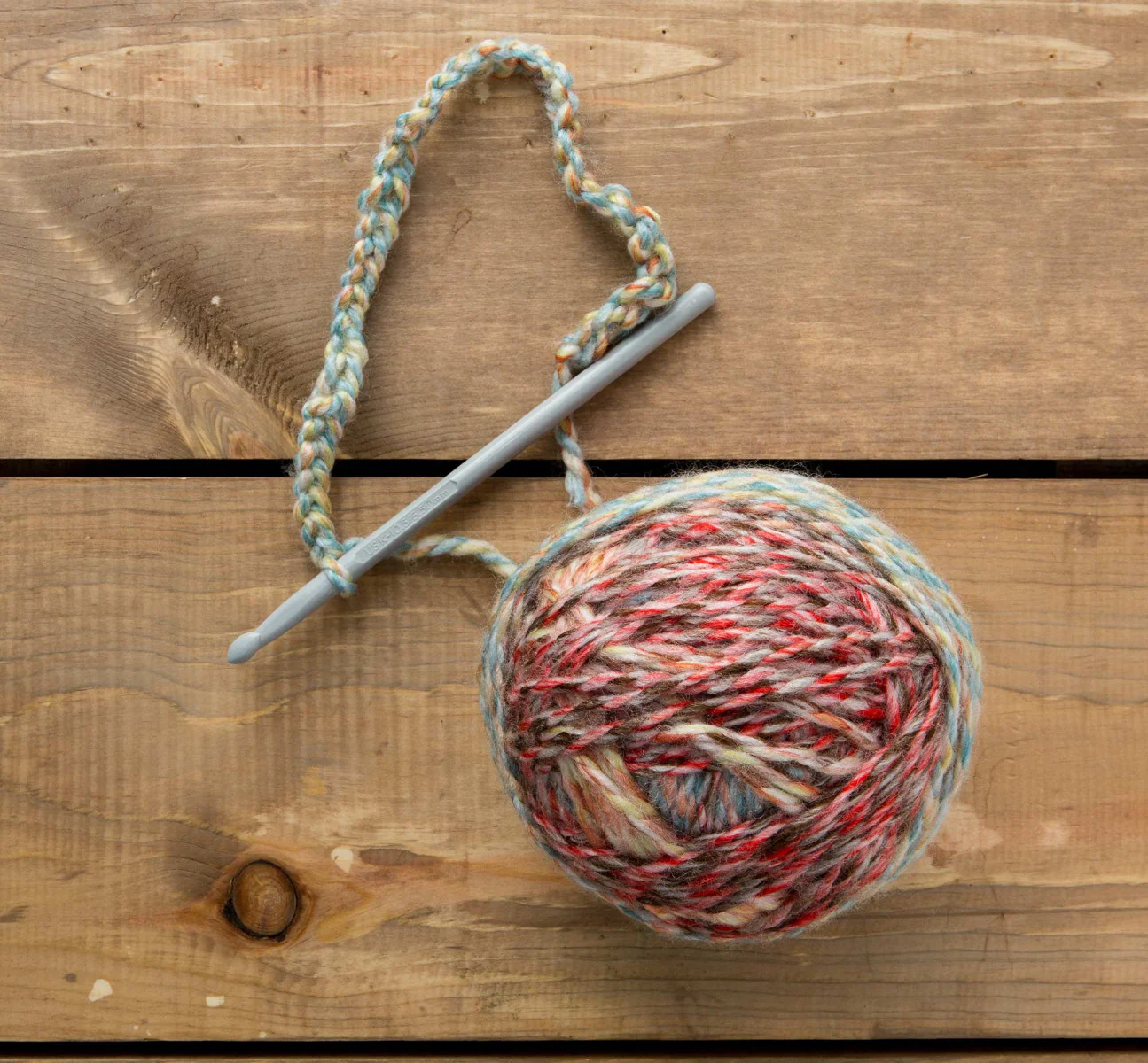 Mary Maxim Marvelous Chunky Yarn - Image 3