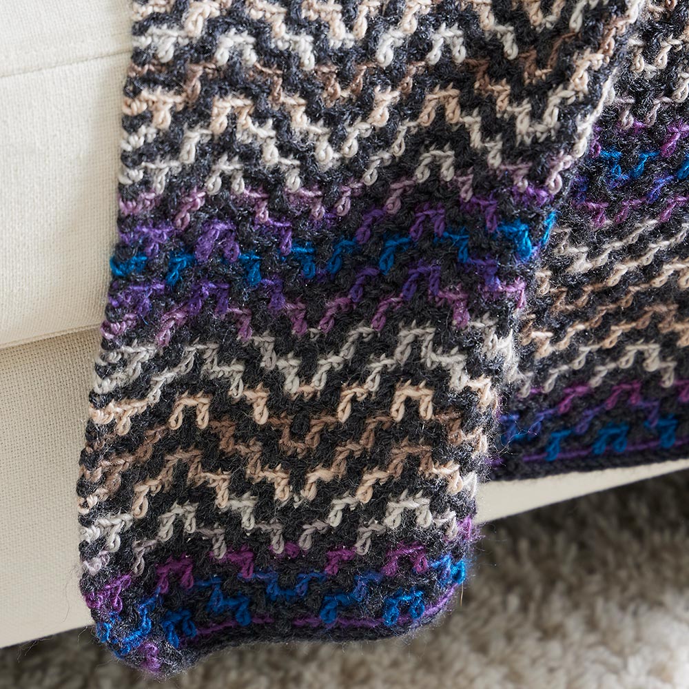 Mosaic Ripple Afghan - Image 5