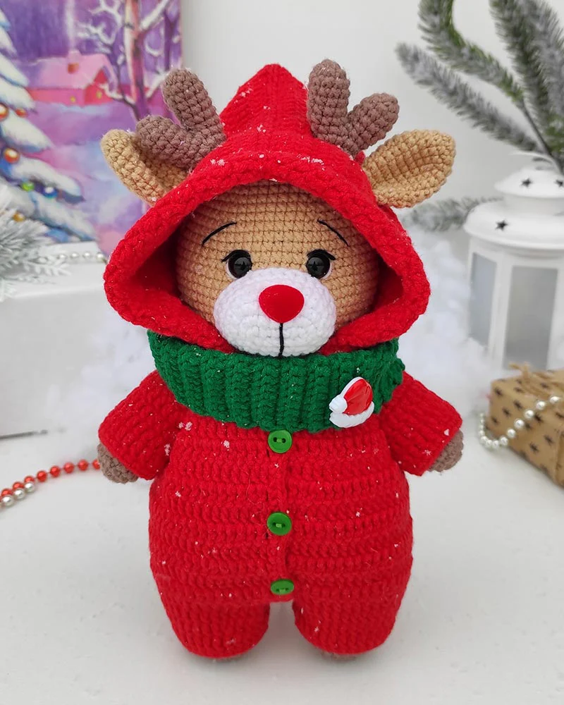 Ollie Deer Crochet Kit - Image 2