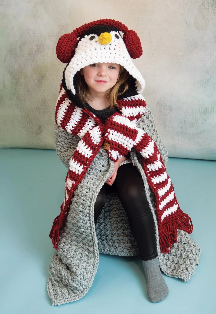 Penguin Hooded Blanket - Image 2