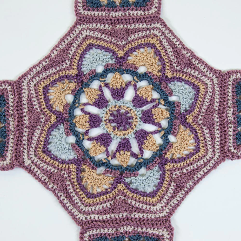 Persian Tiles Throw (Mary Maxim Mellowspun DK) - Image 4