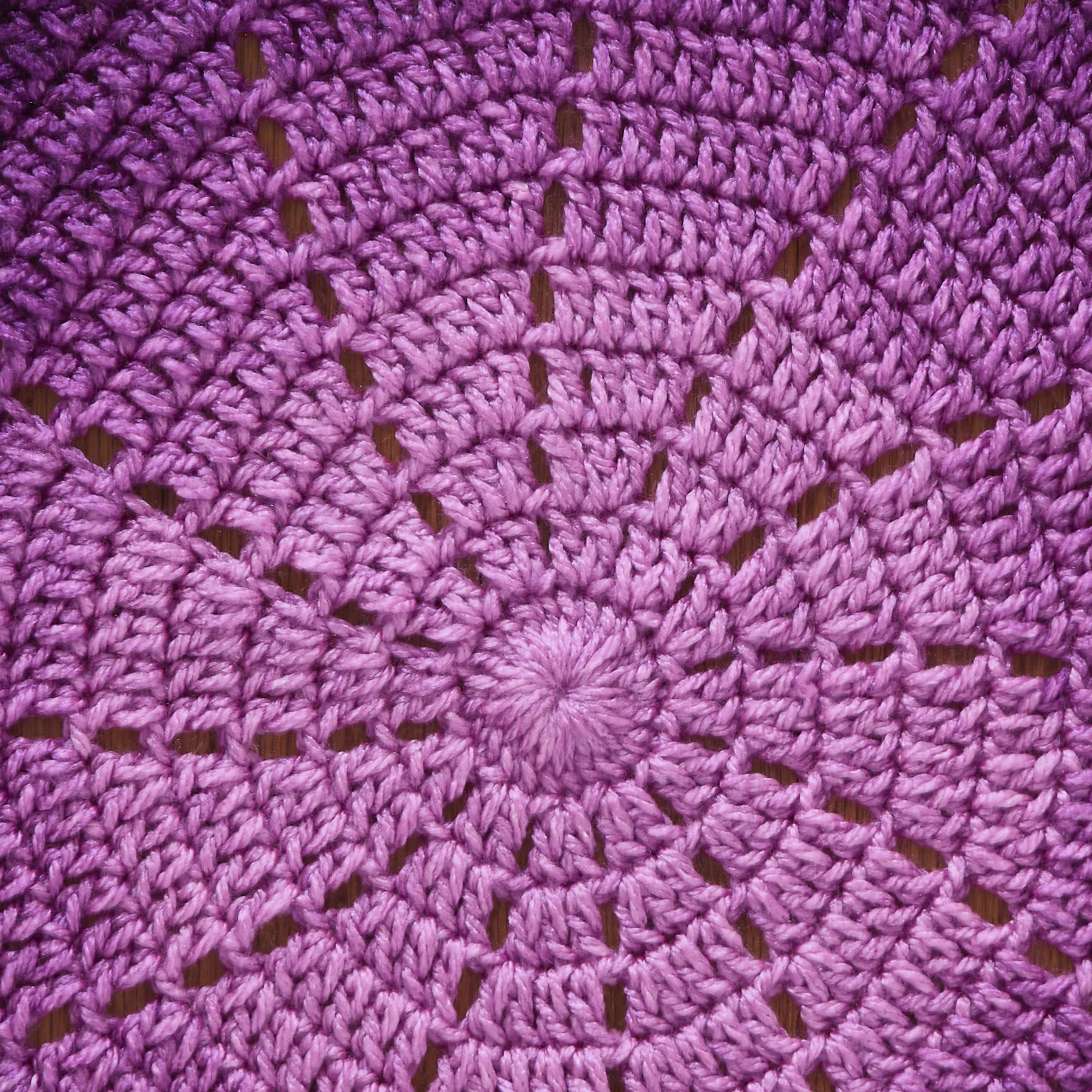 Pineapple Border Baby Crochet Blanket - Image 5