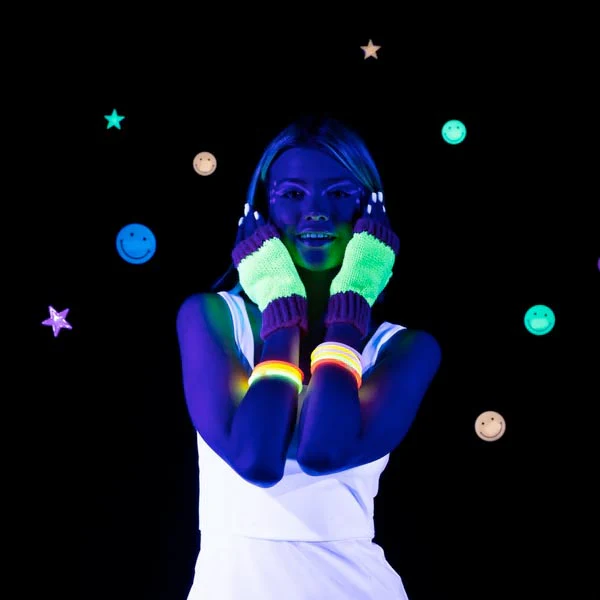 Red Heart Super Glow Yarn - Image 2