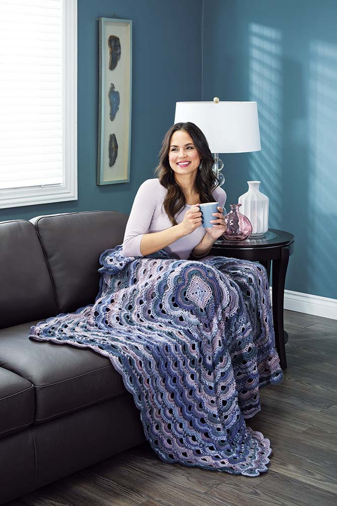 Royal Fanfare Throw