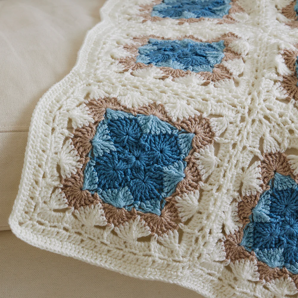 Seaside Bavarian Throw - Image 13