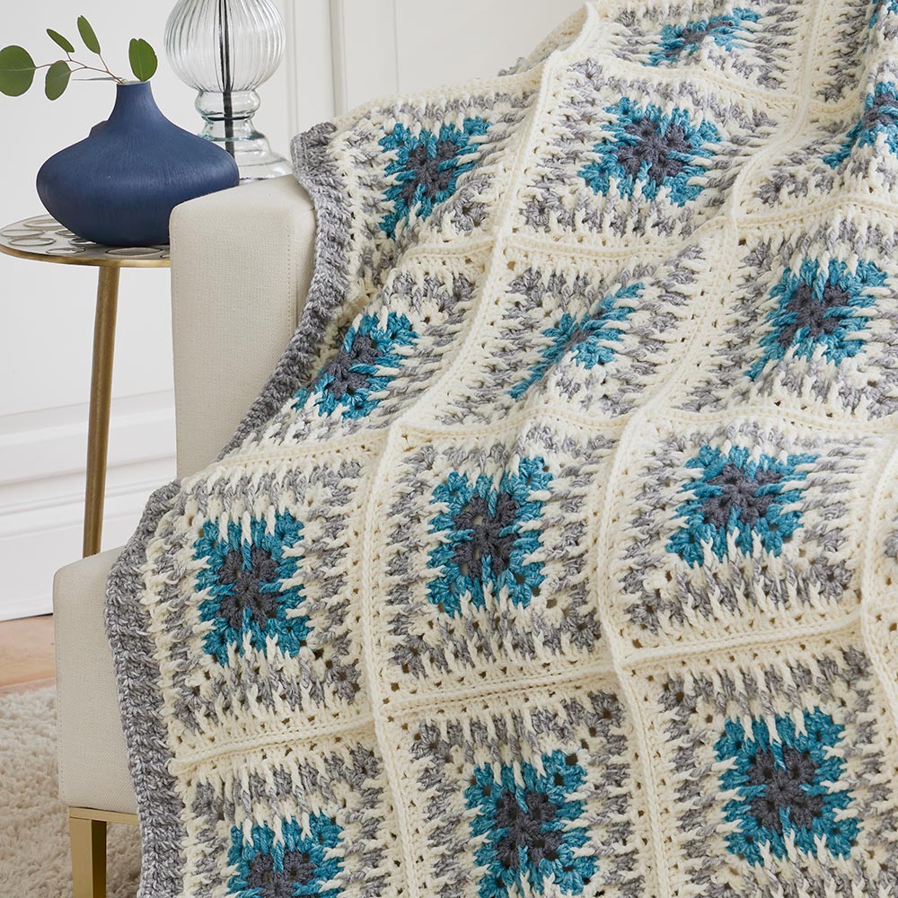 Spiked Granny Blanket - Image 3