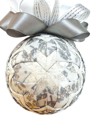 Starbright Quilt Magic Ornament