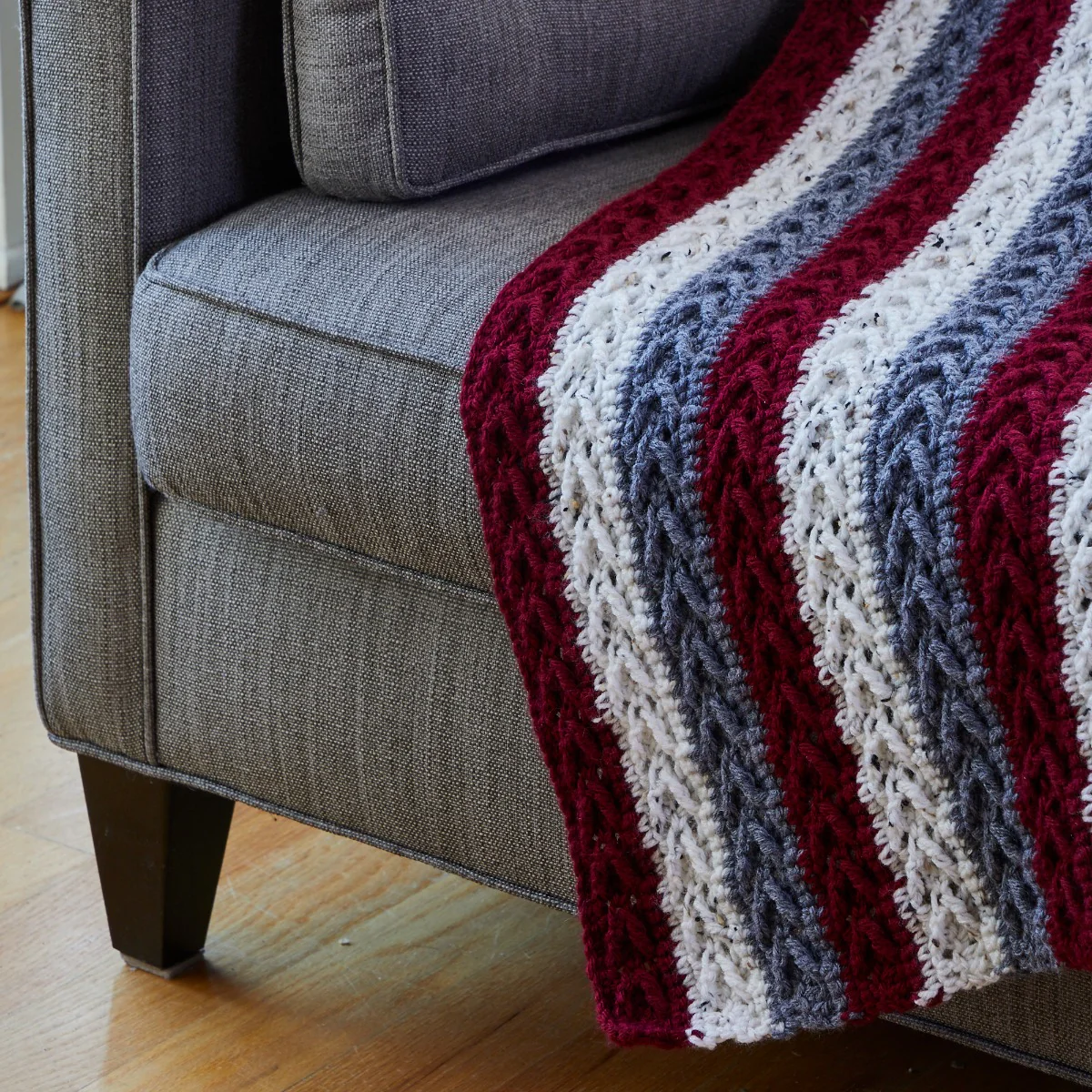 Striped Arrowhead Throw - Image 6