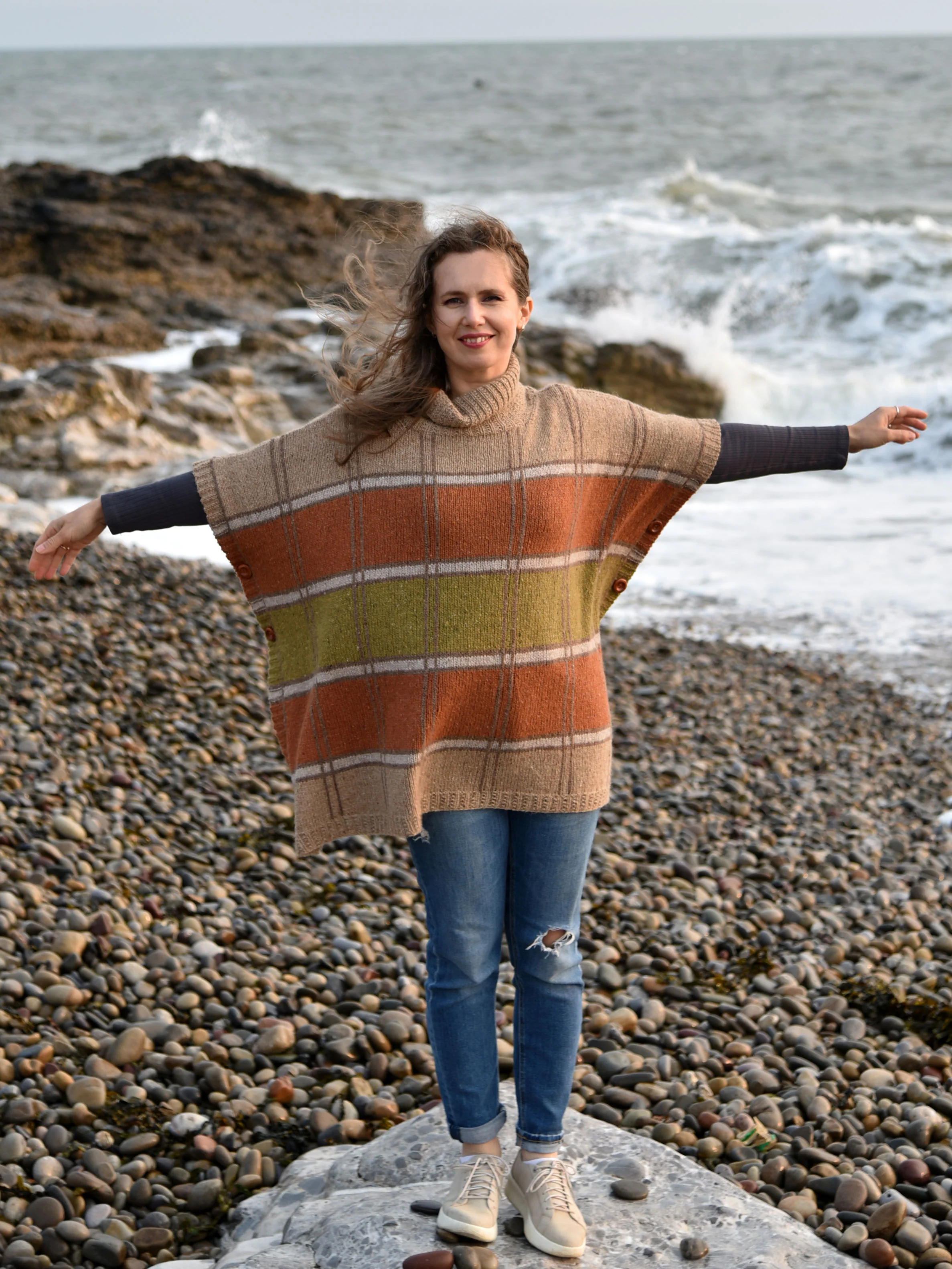 Tamor Poncho - Image 5
