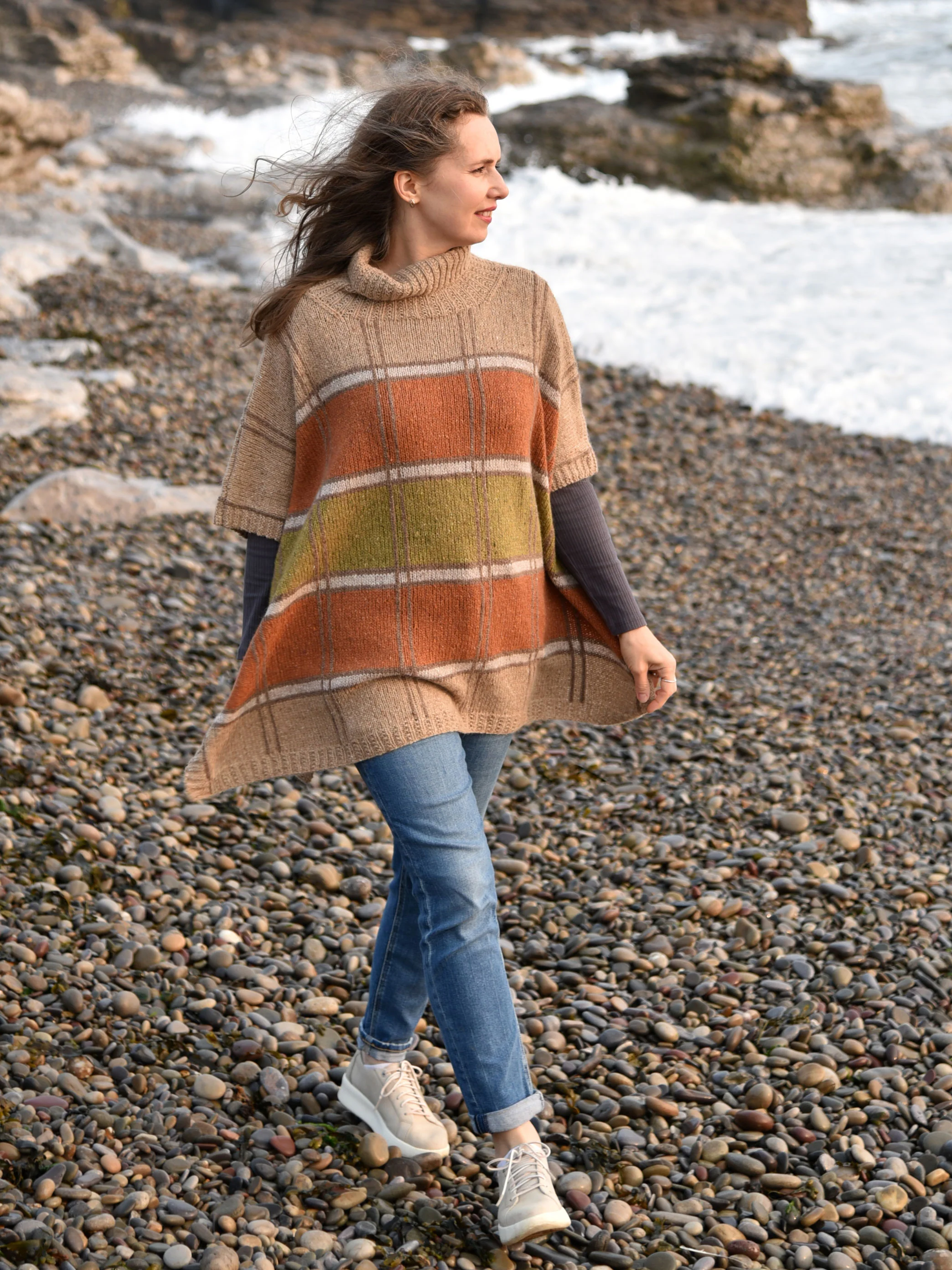 Tamor Poncho - Image 8
