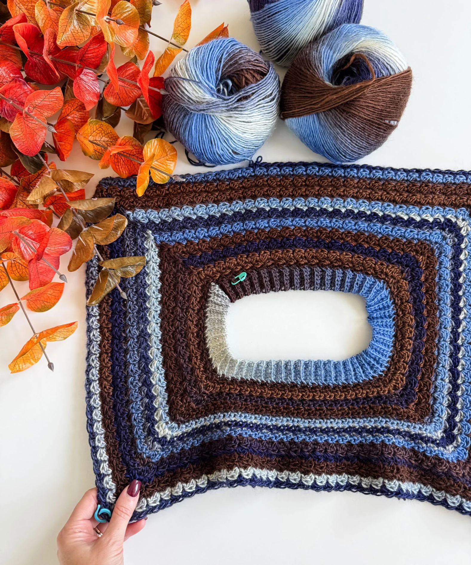 The Suzette Raglan Sweater - Image 3