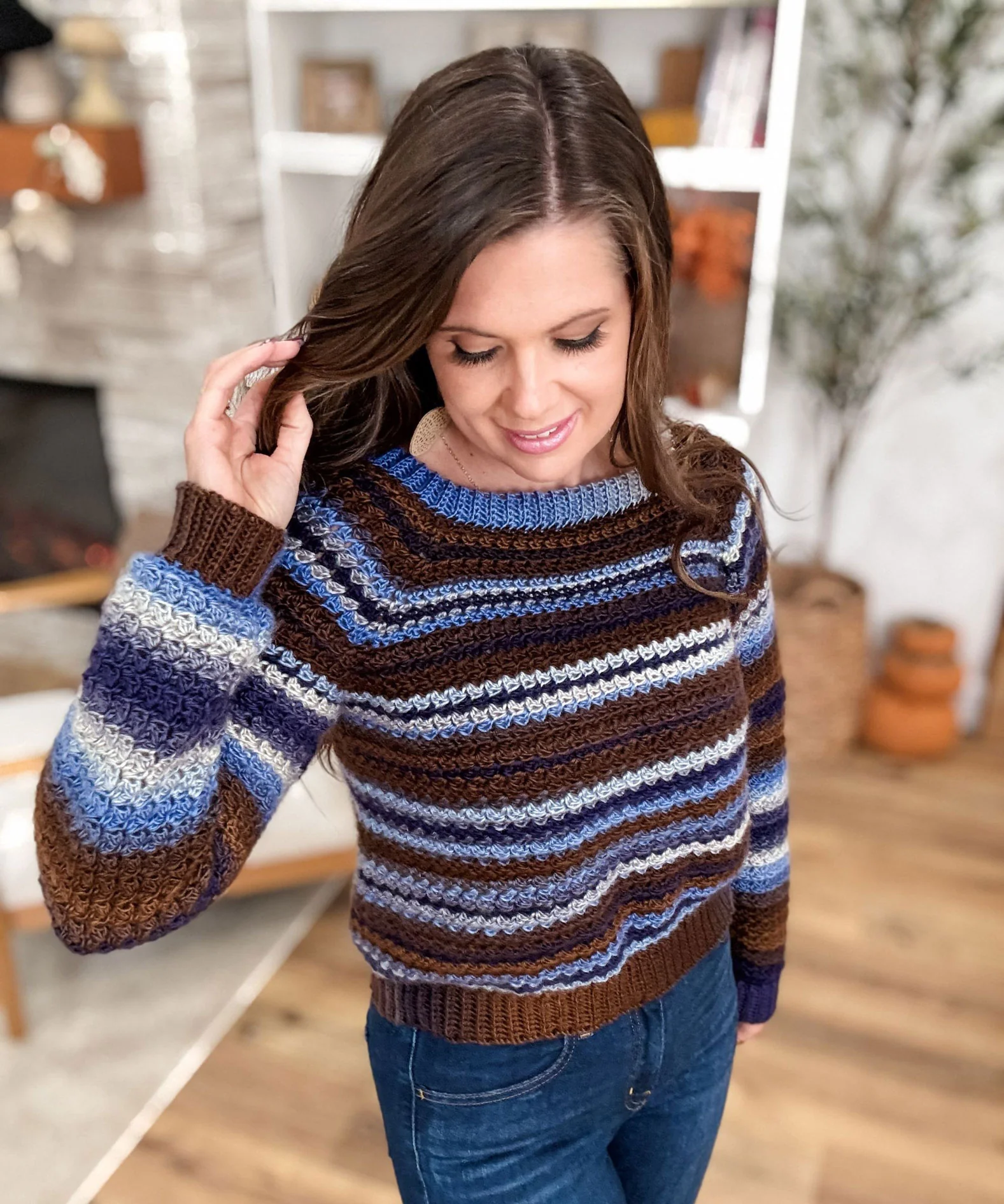 The Suzette Raglan Sweater - Image 6