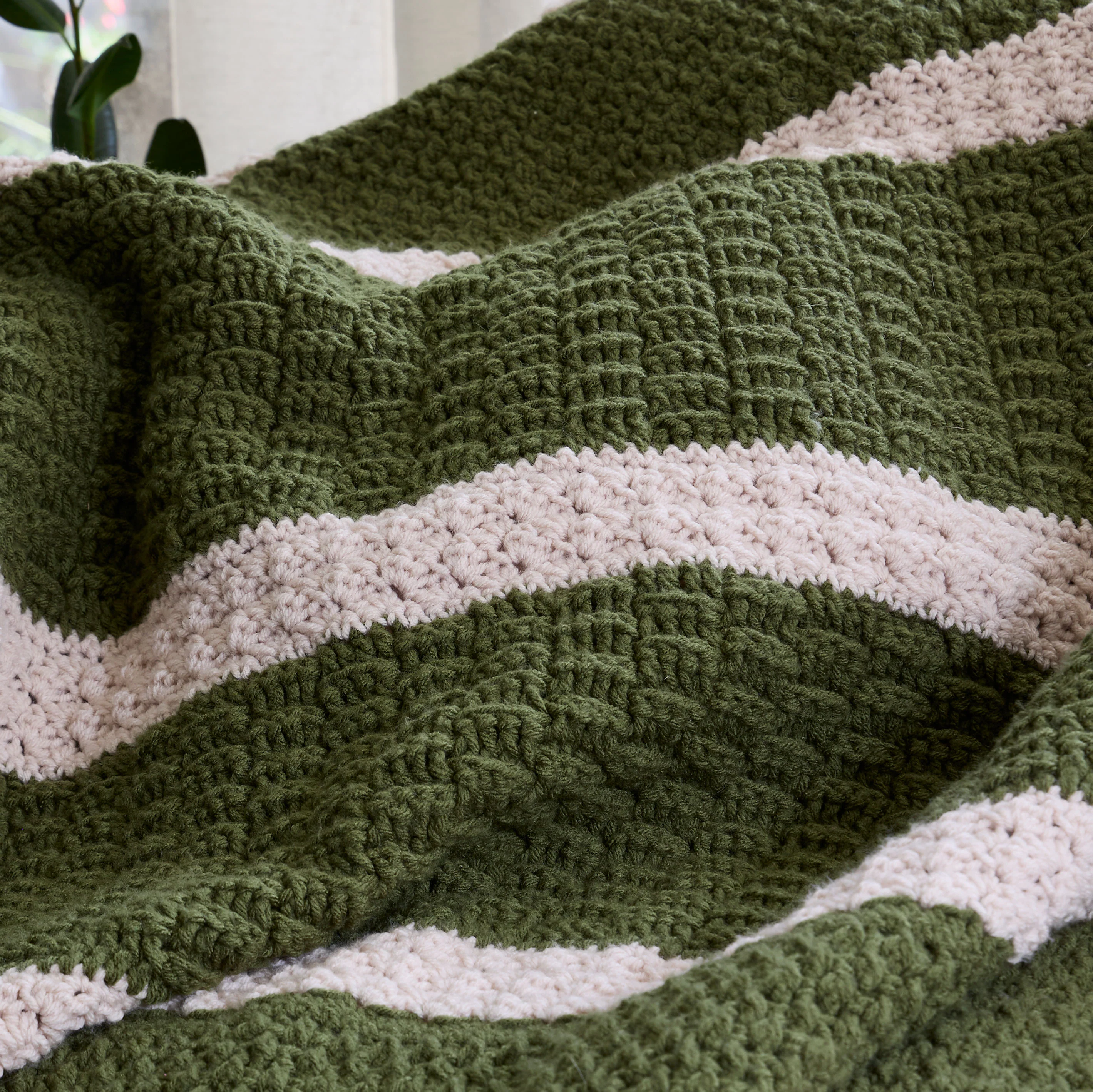 Tour of Texture Afghan - Image 3