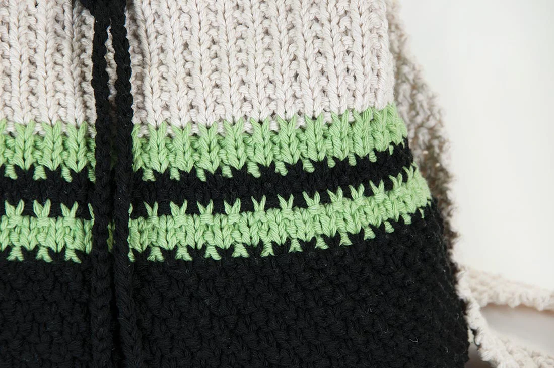 Trendy Knit Bag Pattern - Image 3