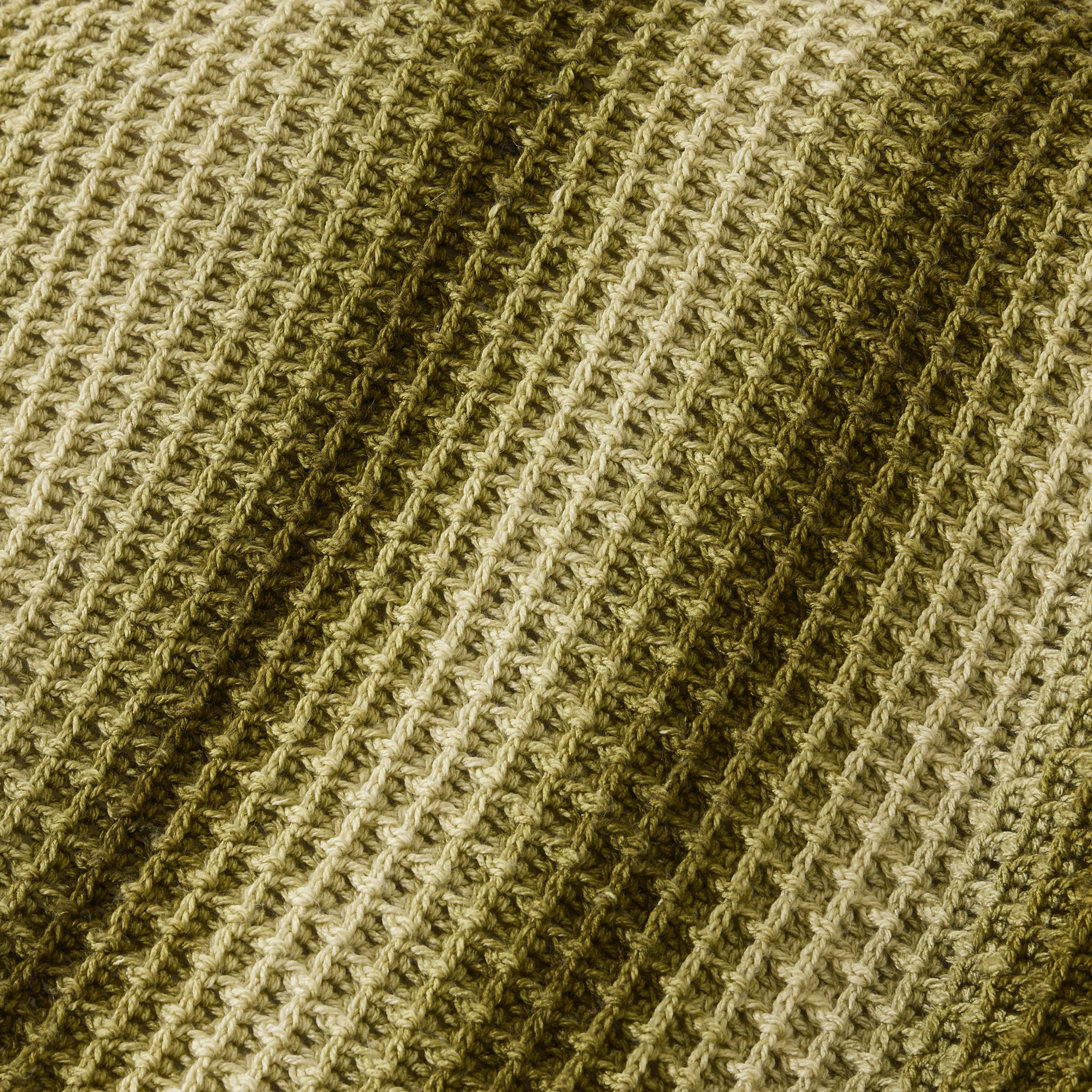 Unique Vibrato Crochet Throw - Image 4