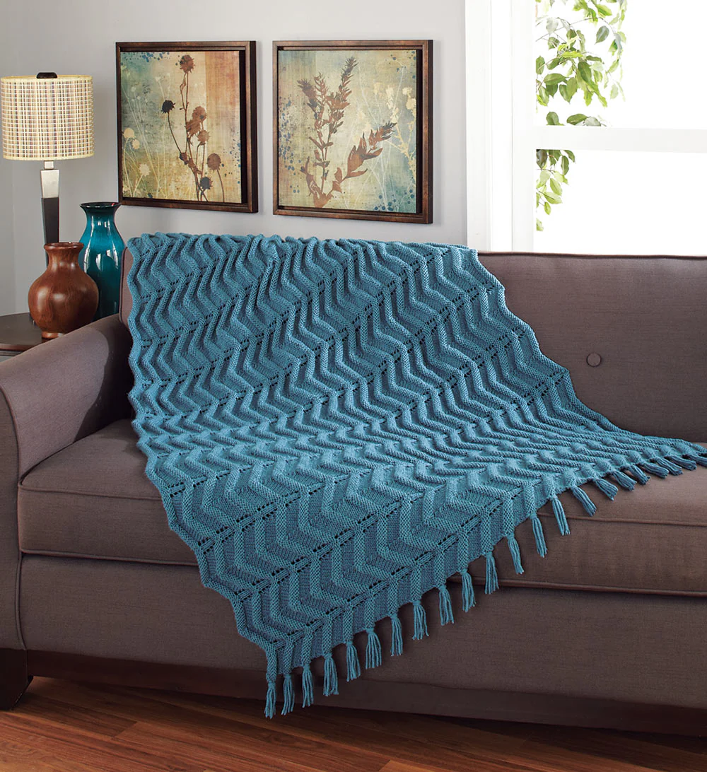 Vertical Zigzag Throw Pattern - Image 2