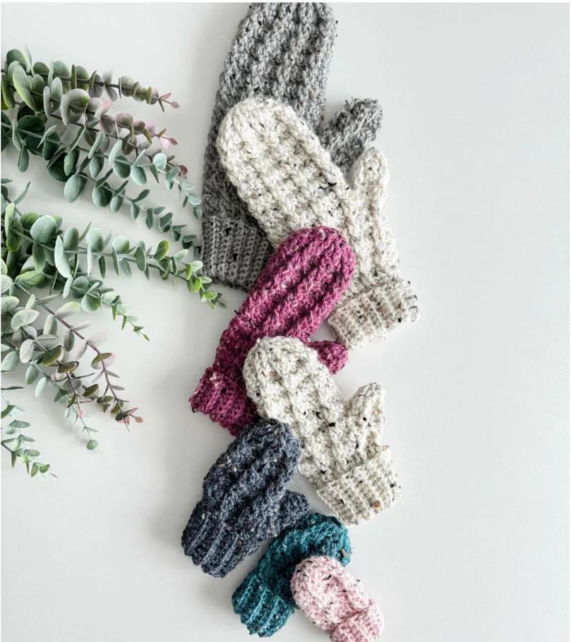 Winter Wonder Cable Crochet Mittens - Image 3