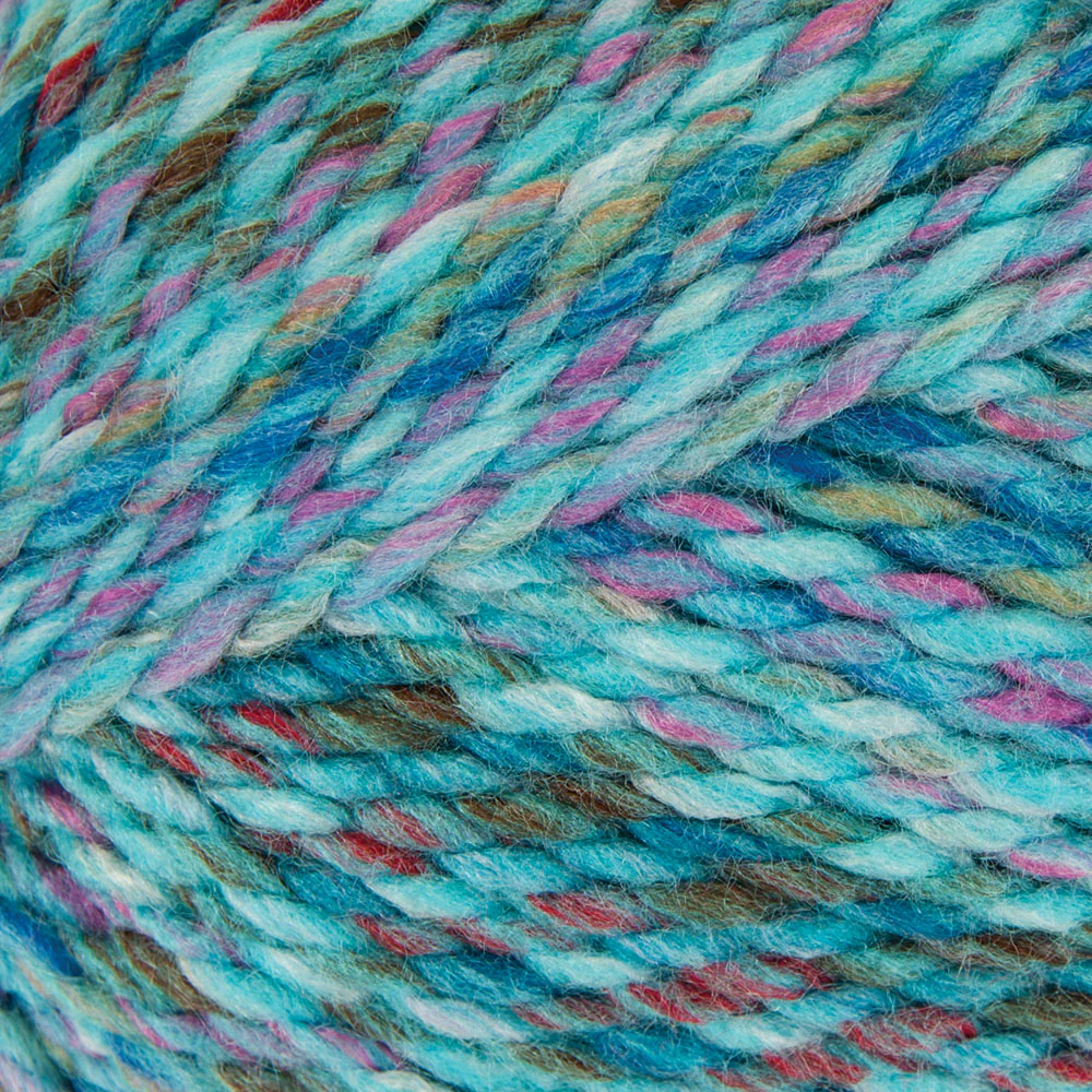 Wistful Waves Blanket - Image 6
