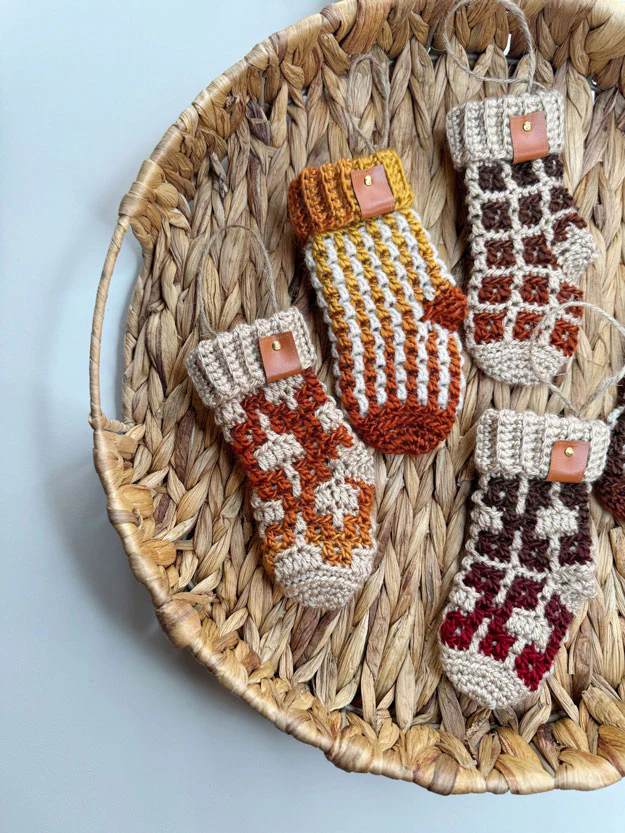 Yuletide Mosaic Mini Stockings - Image 2
