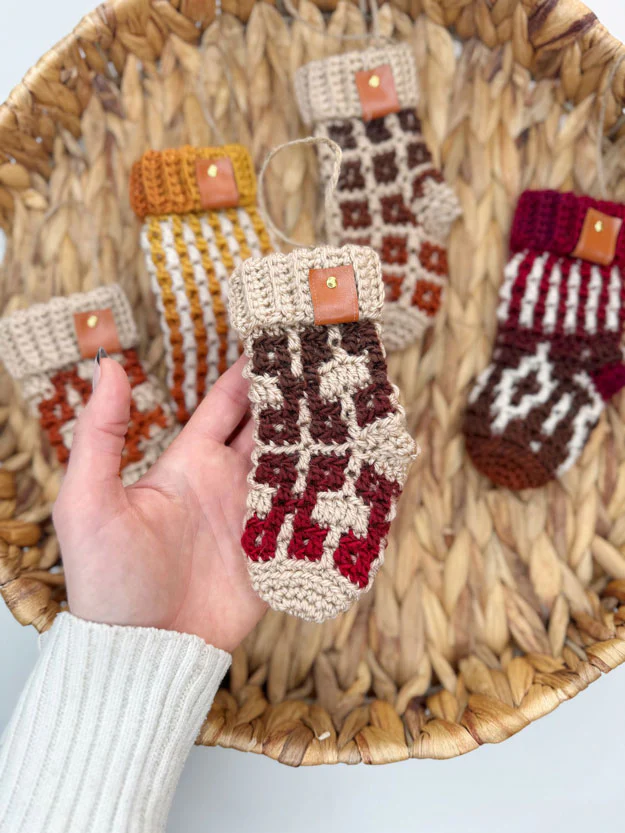 Yuletide Mosaic Mini Stockings - Image 3